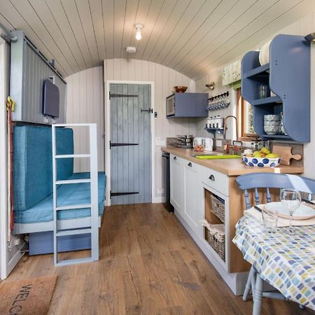 Teasel Shepherd'S Hut Berwick Upon Tweed Exterior foto
